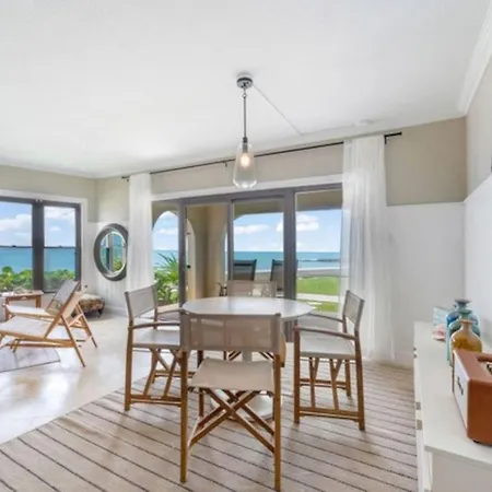 George Town Villas 118